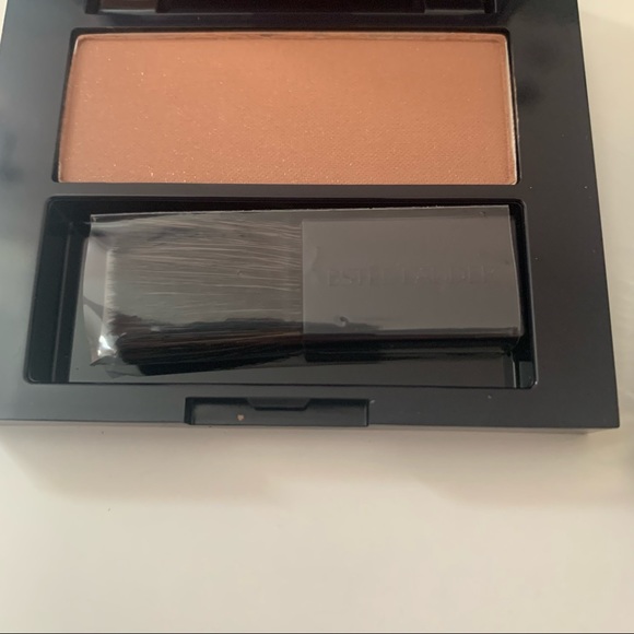 Estee Lauder Makeup Bag with deluxe makeup samples - Picture 2 of 6